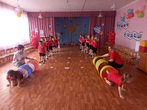 Космическое путешествие (старшие группы)